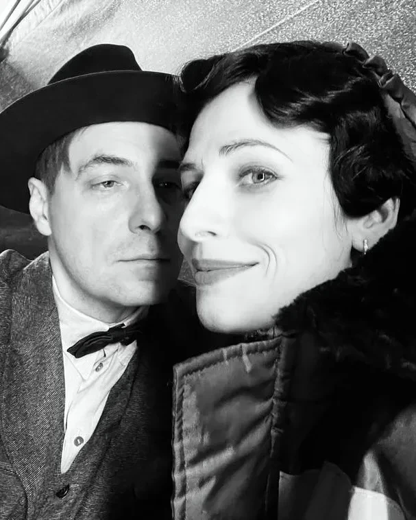 Юлия Снигирь опубликовала архивные фото с мужем Евгением Цыгановым со съёмок фильма "Мастер и Маргарита"